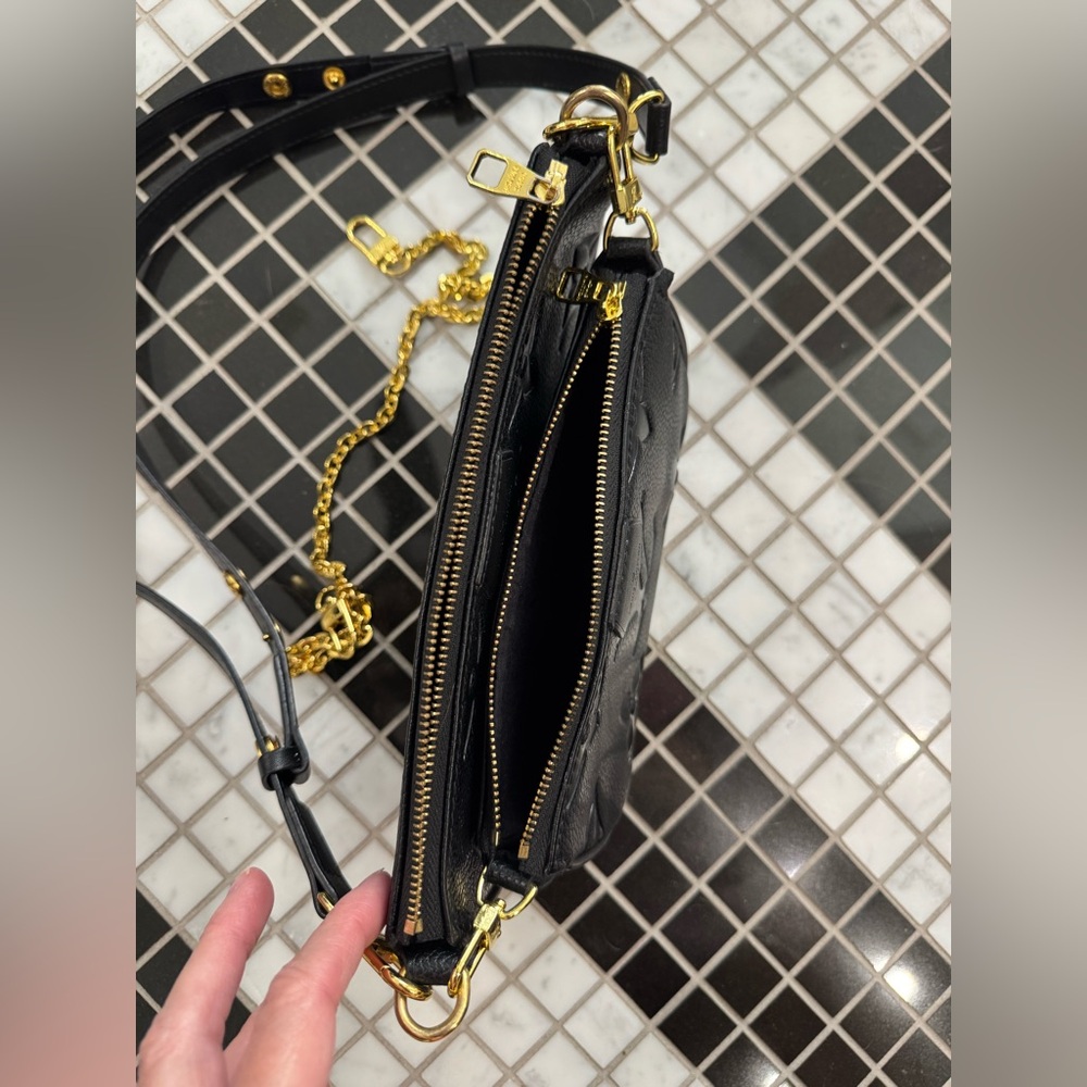 Black Crossbody Bag Gold Chain Strap Faux Leather | - Picture 4 of 9